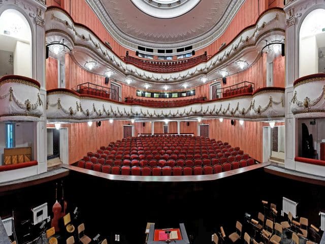 opera-varna